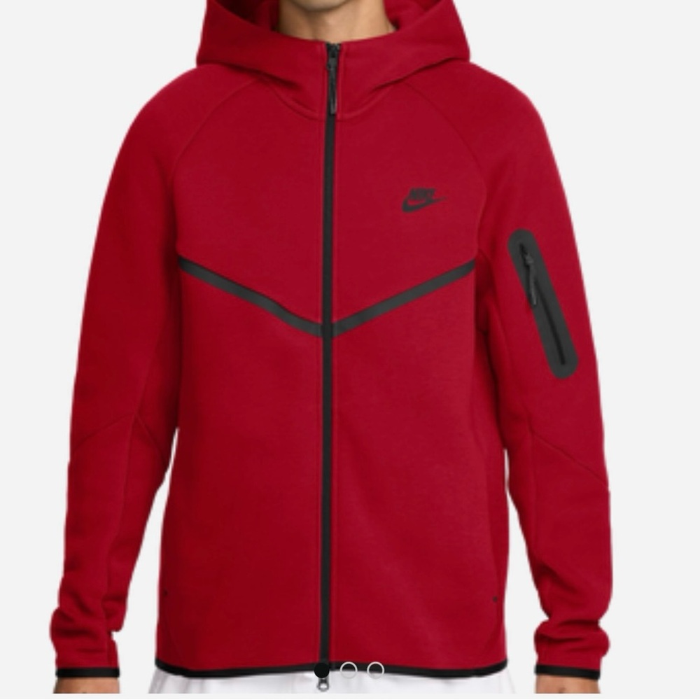 Nike Men's Red and Black Tech Tracksuit